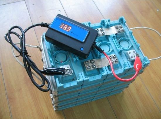 Désulfateur de batterie à impulsion électronique