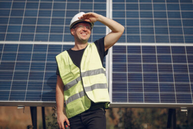 Panneaux solaires mobiles vs fixes