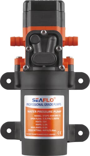 Étiquette technique pompe Seaflo indiquant 12V, 1,1 GPM, 35 PSI et 1,5A