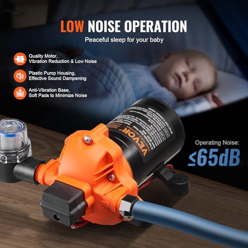Pompe eau silencieuse moins 65 dB avec bébé dormant paisiblement chambre nuit