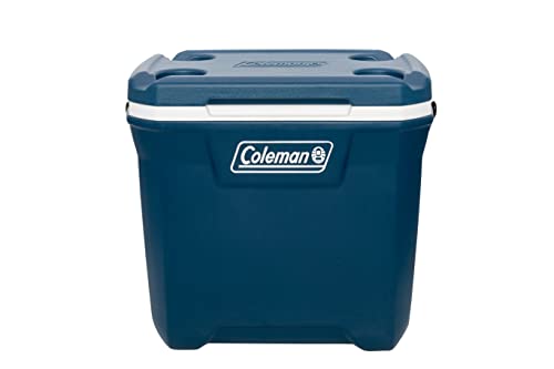 Glacière Coleman Xtreme bleue vue de face avec couvercle fermé et logo Coleman