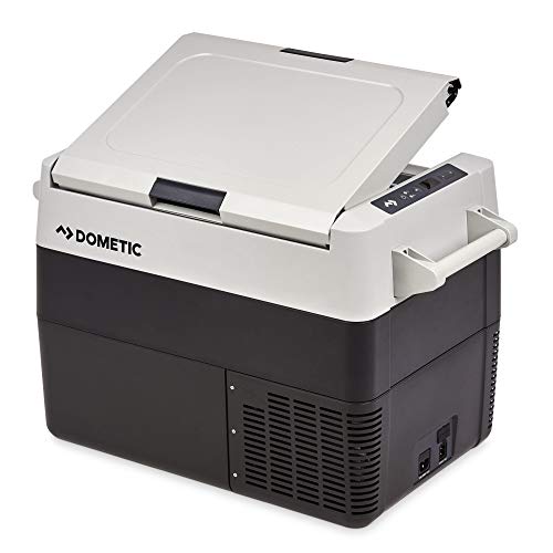 Glacière Dometic CFF 45 vue de trois quarts couvercle bilatéral ouvert